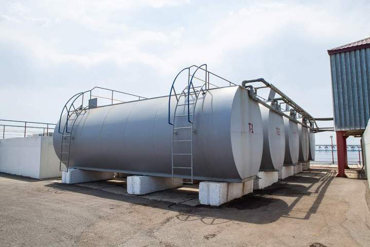 Distribution de combustibles Bouilland